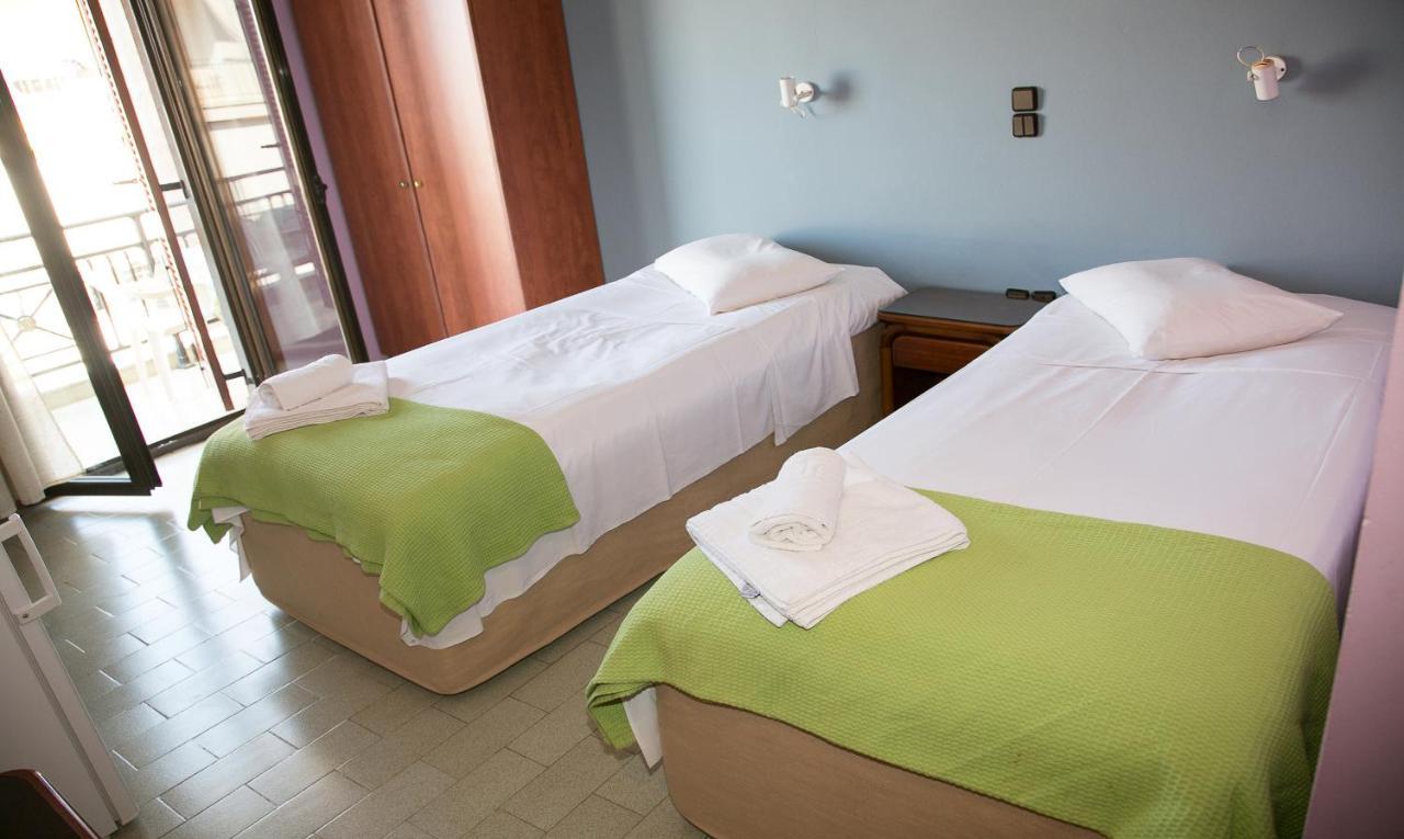 Petania Hotel & Apartments ลิคชูรี ภายนอก รูปภาพ
